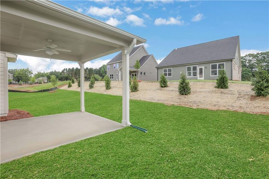 Exterior details and patio area of a home in , Loganville (Image 3).