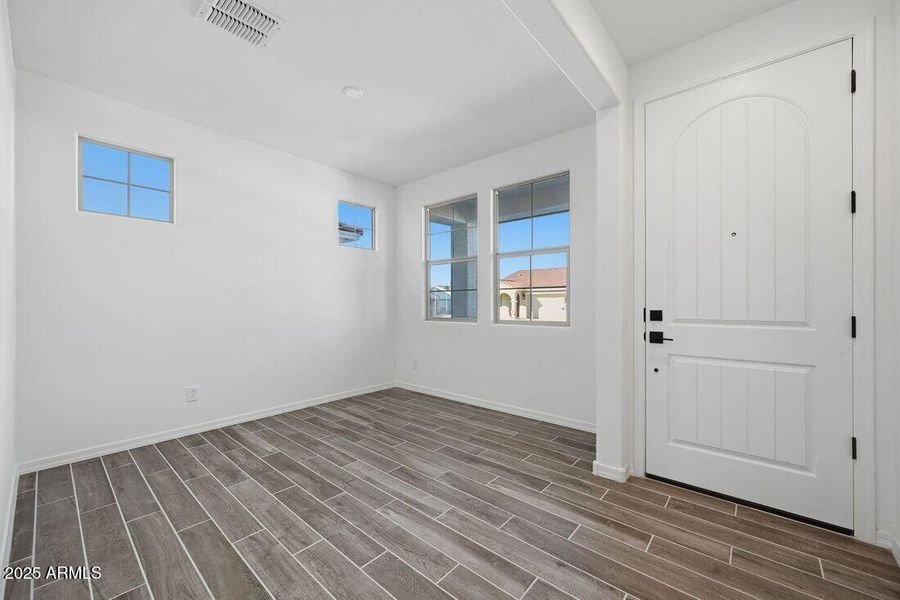 8827 W PASADENA Avenue - Ready Now! 8827 W PASADENA Avenue - Ready Now!