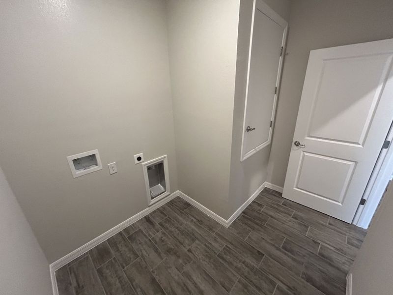 Spacious, unfurnished interior of a new home in Brookshire Green, Kingsland (Image 15).