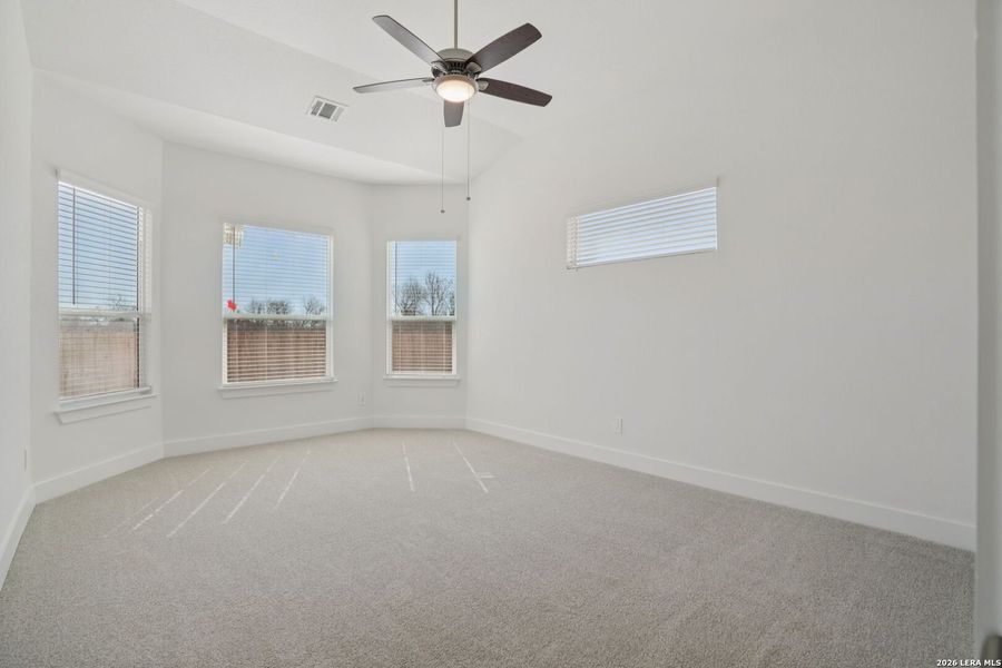 Spacious, unfurnished interior of a new home in Carmel Ranch, Schertz (Image 38). Spacious, unfurnished interior of a new home in Carmel Ranch, Schertz (Image 38).