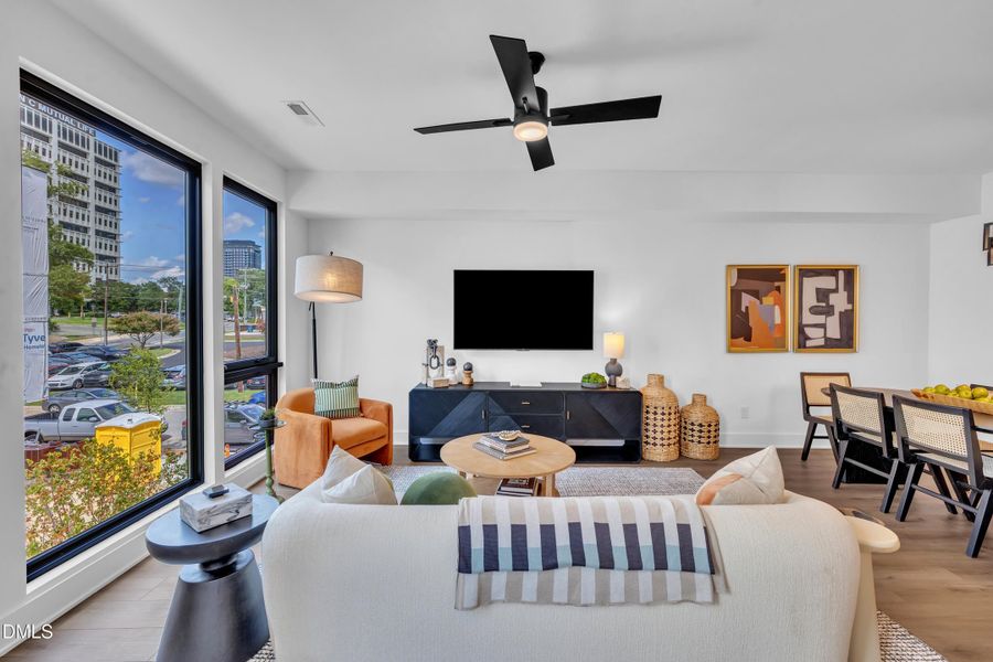 07-512 Gordon St 402-36