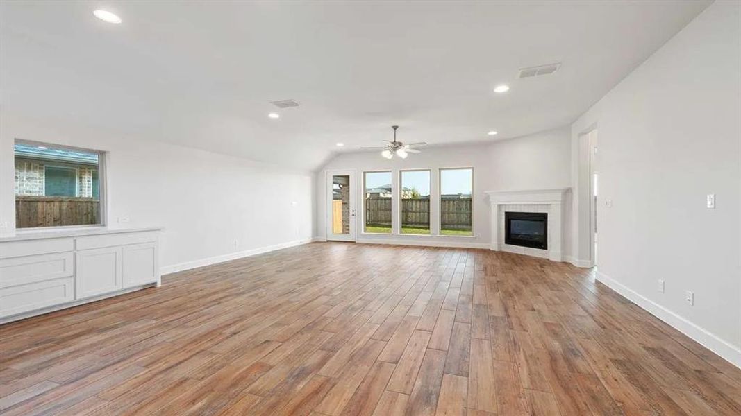 Spacious, unfurnished interior of a new home in Devonshire - Reserve 50', Forney (Image 13).