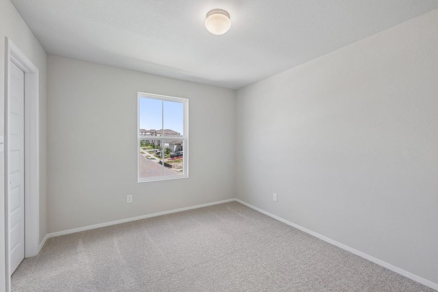 Spacious, unfurnished interior of a new home in Edgebrooke, Pflugerville (Image 20).