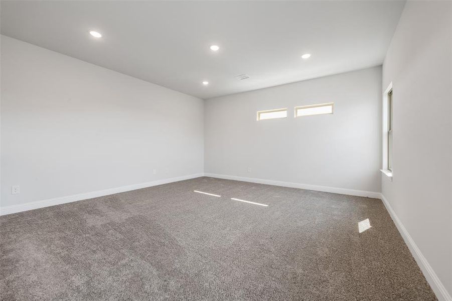 Spacious, unfurnished interior of a new home in Arbors at Legacy Hills, Celina (Image 15).