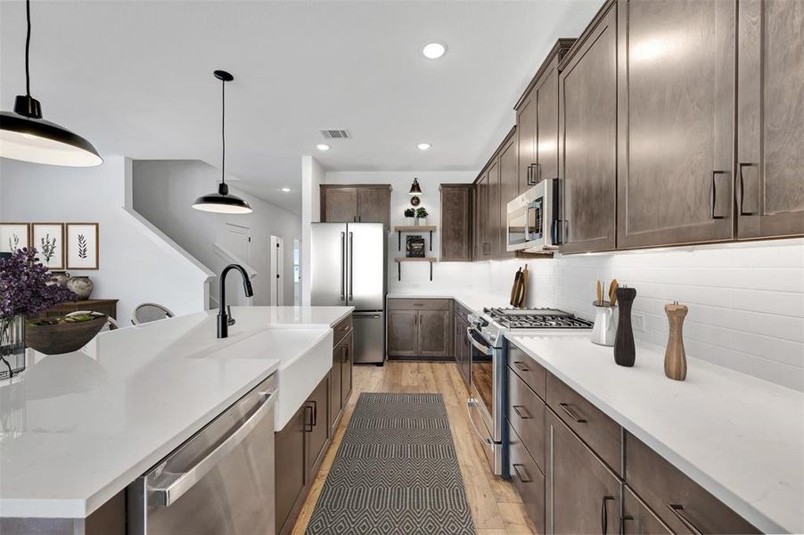 Furnished interior view inside a new home in Rolling Ridge, Van Alstyne (Image 14).