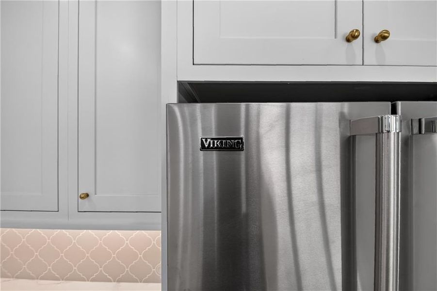 Close-up of interior finishes inside a home in , Stone Mountain (Image 74).