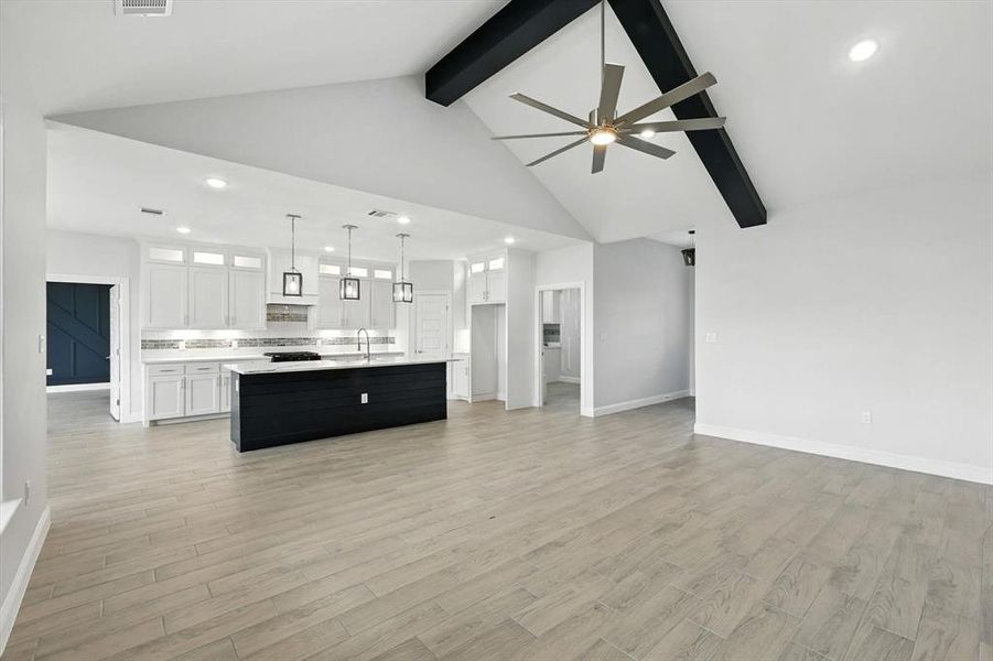 Image 27 of a home in . Image 27 of a home in .