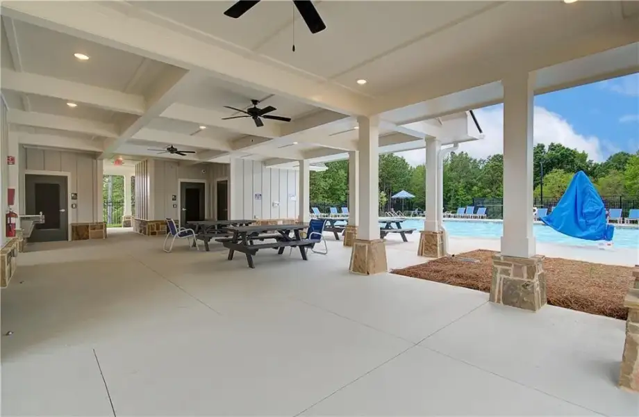 Community amenities in Kingston, Locust Grove (Image 35).