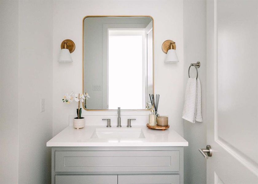 Close-up of interior finishes inside a home in , Weatherford (Image 16).