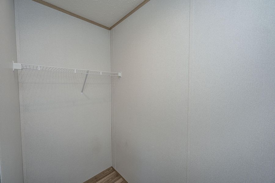 Spacious, unfurnished interior of a new home in , St. George (Image 44).