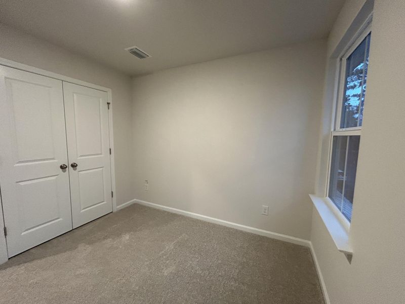 Spacious, unfurnished interior of a new home in , Summerville (Image 29).