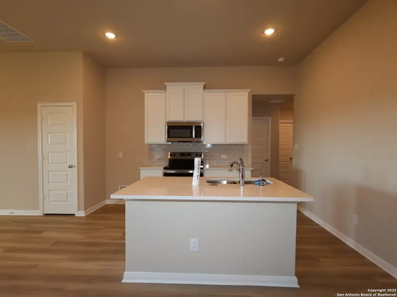 Furnished interior view inside a new home in Paloma Park, Converse (Image 8).
