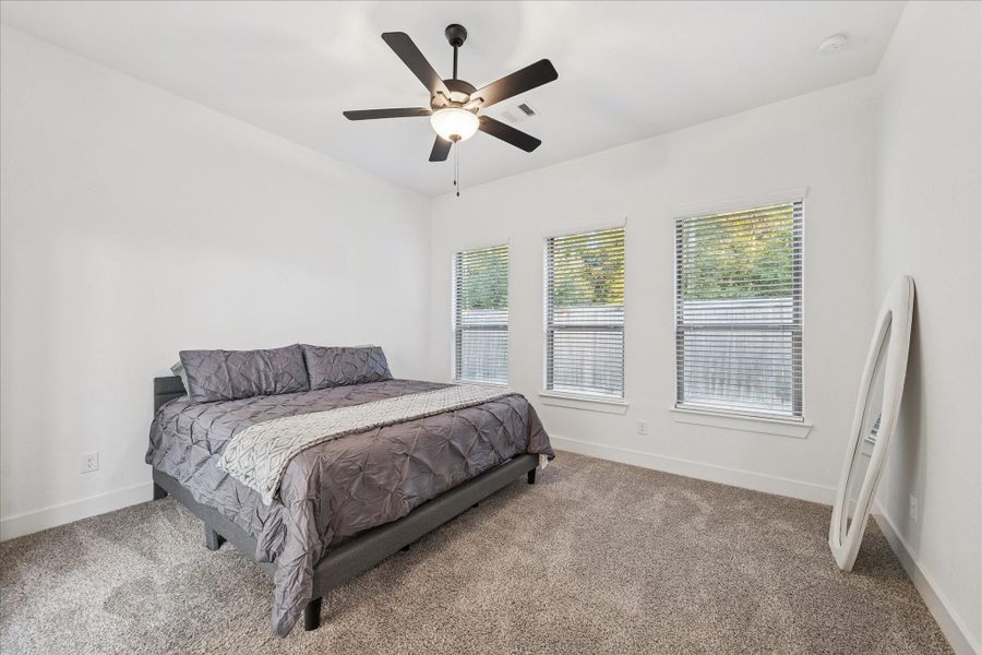 Furnished interior view inside a new home in , Conroe (Image 16).