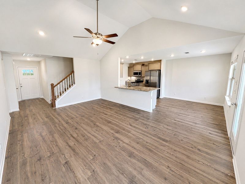 Spacious, unfurnished interior of a new home in Salem Landing, Rockvale (Image 33).