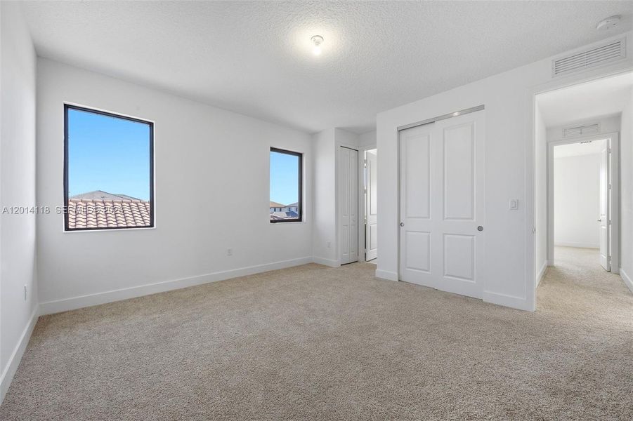 Spacious, unfurnished interior of a new home in , Immokalee (Image 23). Spacious, unfurnished interior of a new home in , Immokalee (Image 23).