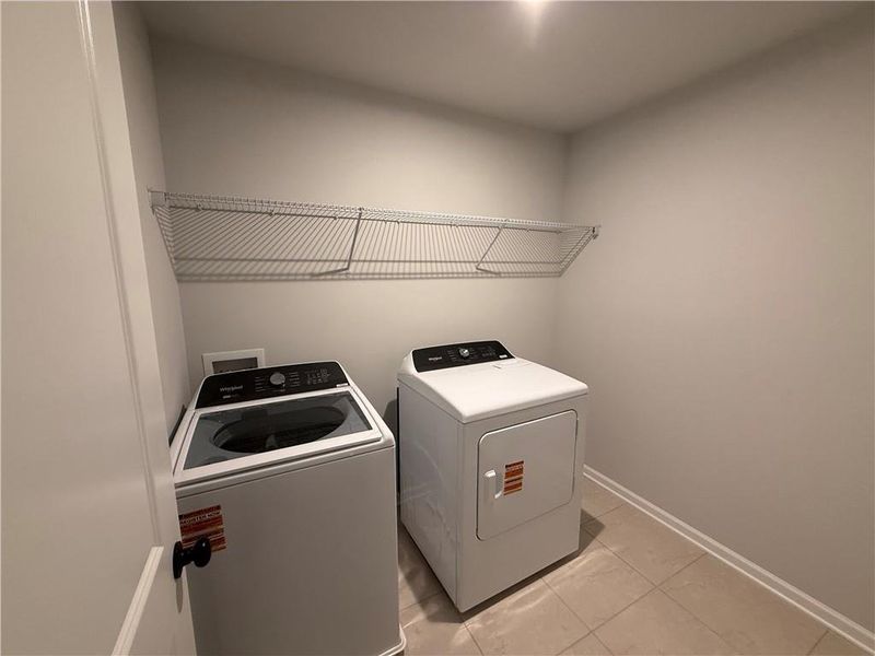 Close-up of interior finishes inside a home in Oakwood, Cumming (Image 10).