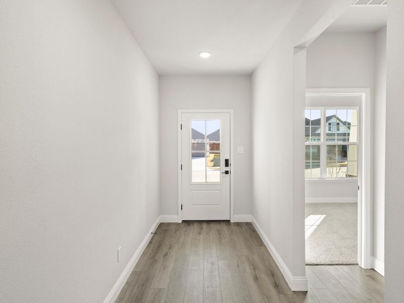 Spacious, unfurnished interior of a new home in Waverly Estates, Nevada (Image 14). Spacious, unfurnished interior of a new home in Waverly Estates, Nevada (Image 14).