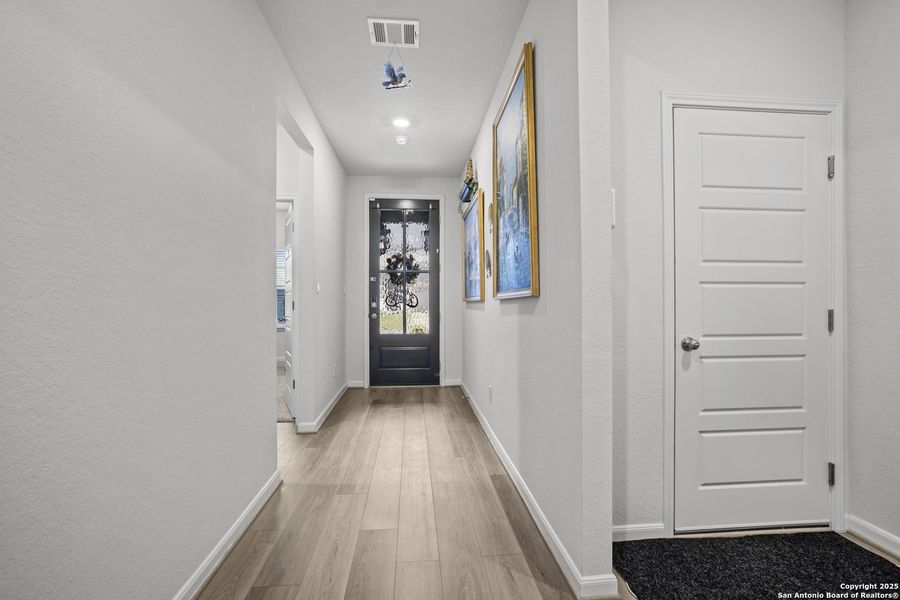 Spacious, unfurnished interior of a new home in , San Antonio (Image 21). Spacious, unfurnished interior of a new home in , San Antonio (Image 21).