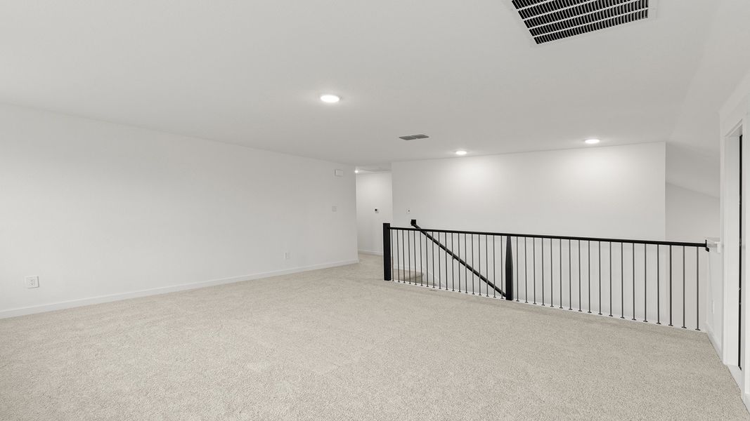 Spacious, unfurnished interior of a new home in Keeneland 50s, Aubrey (Image 23).
