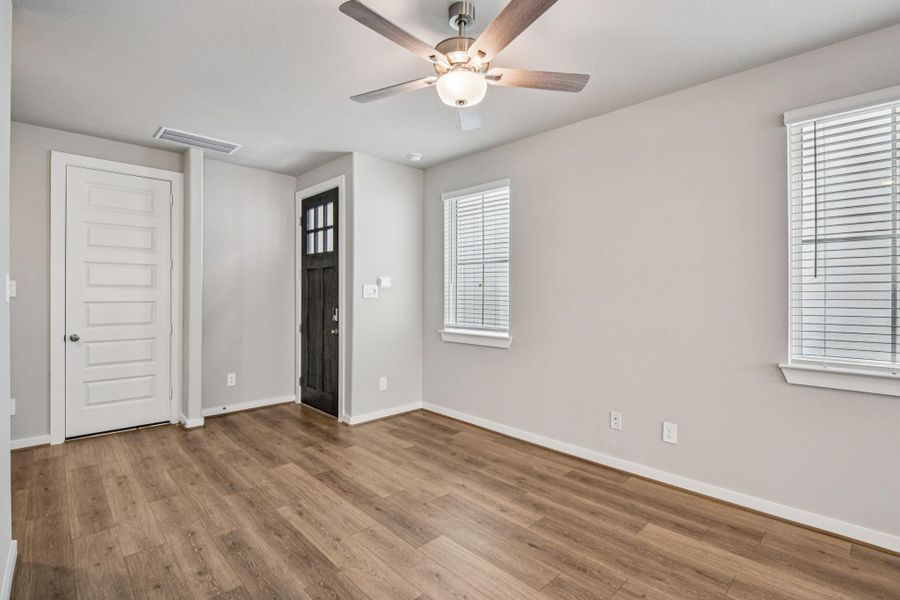 Photo is not of the actual home, but is an inspirational photo of builder’s model home and may depict options, furnishings, and/or decorator features that are not included