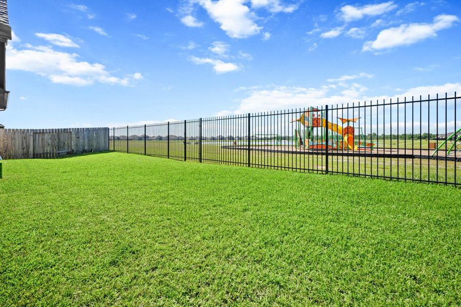 Community amenities in Westwood, League City (Image 33). Community amenities in Westwood, League City (Image 33).