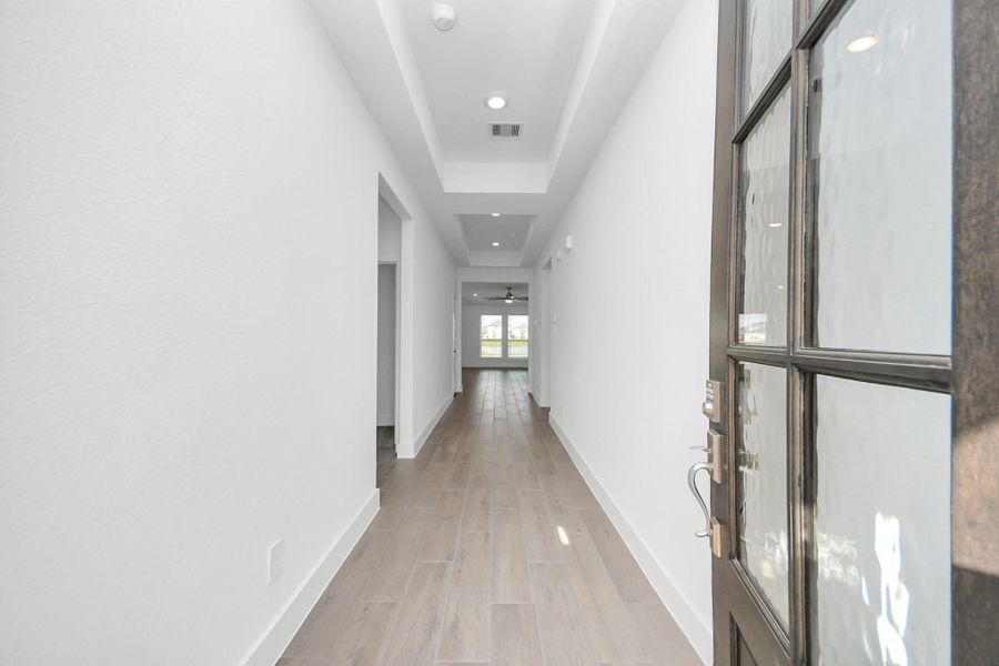 Spacious, unfurnished interior of a new home in Laurel Landing: Landmark Collection, Alvin (Image 22).