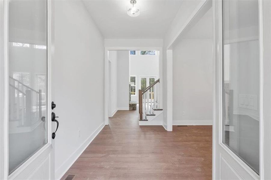 Spacious, unfurnished interior of a new home in , Rome (Image 45).