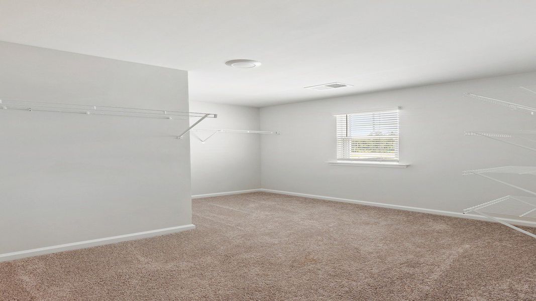 Spacious, unfurnished interior of a new home in Havenwood, North Charleston (Image 20).