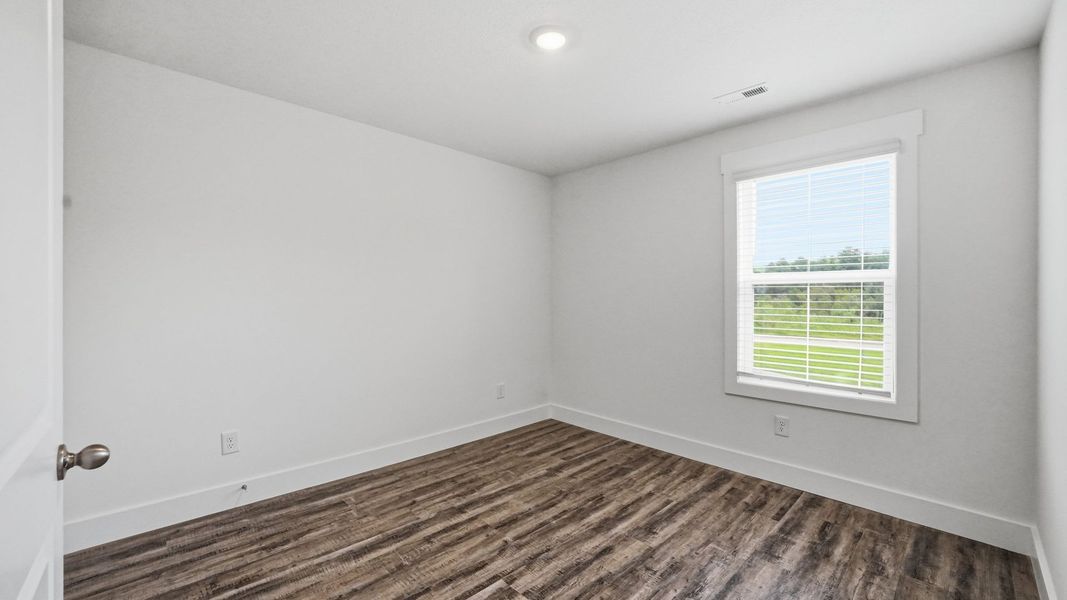 Spacious, unfurnished interior of a new home in The Arbor Townhomes, Kingsport (Image 20). Spacious, unfurnished interior of a new home in The Arbor Townhomes, Kingsport (Image 20).