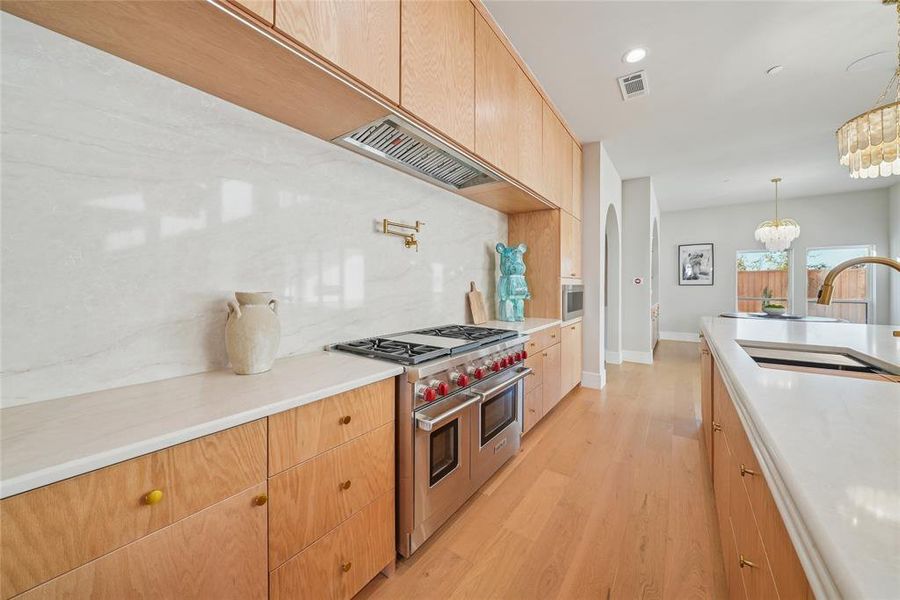 Furnished interior view inside a new home in , Dallas (Image 6). Furnished interior view inside a new home in , Dallas (Image 6).