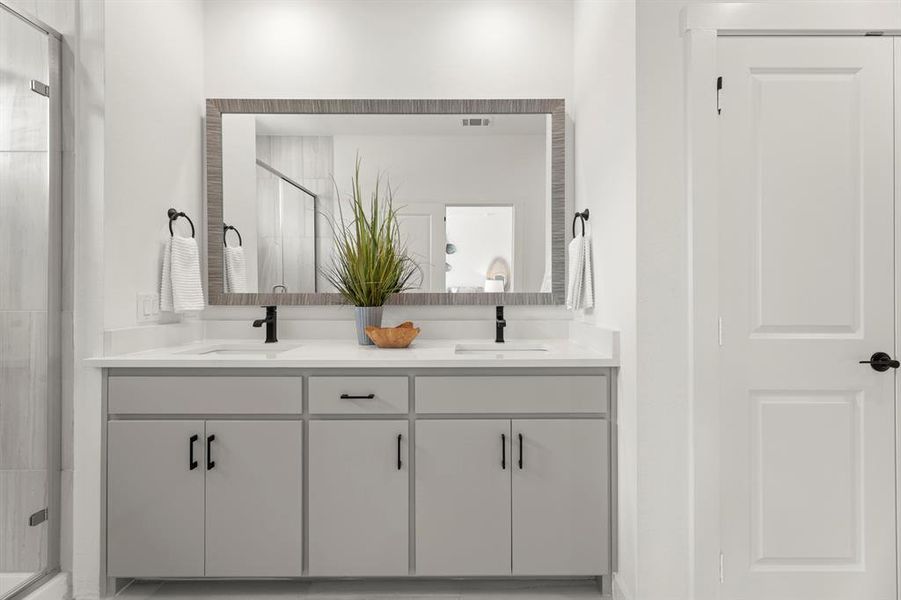 17. 2005 Aldrich - Bath