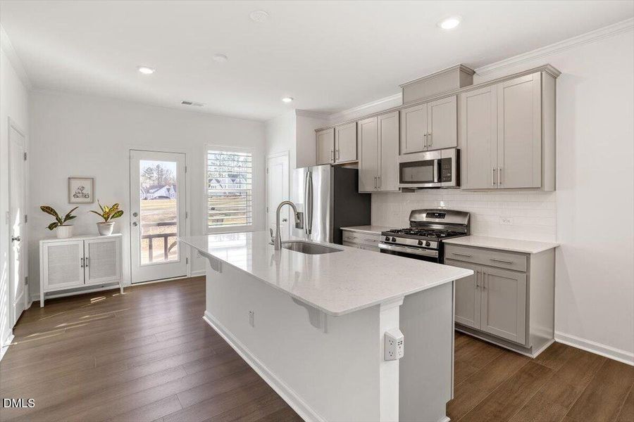 17-689 Mirkwood Ave [2903610]_17