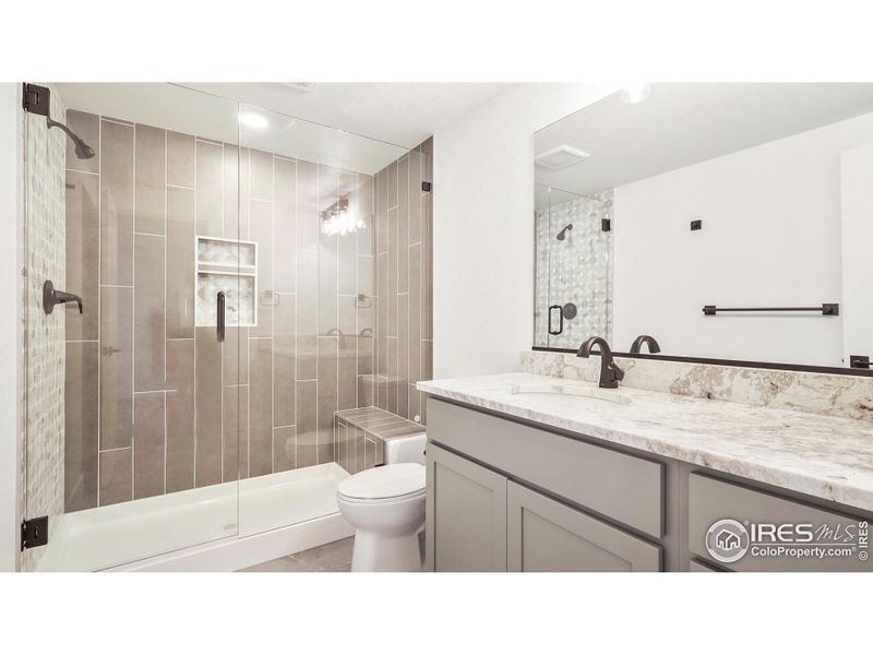 3/4 bathroom in basement w/bench & soap niche 3/4 bathroom in basement w/bench & soap niche