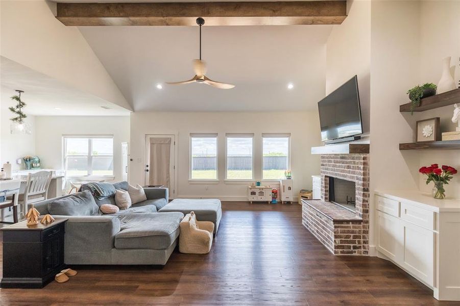 Furnished interior view inside a new home in , Tuscola (Image 6).