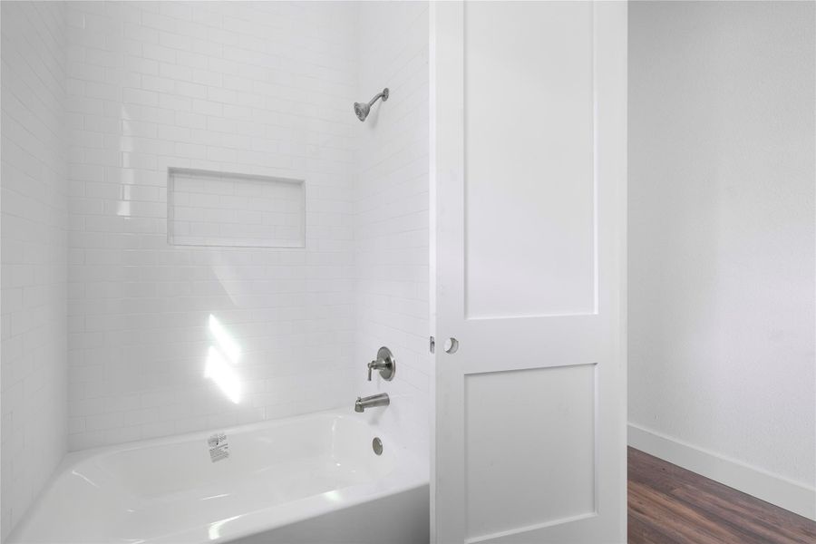 Image 21 of a home in .