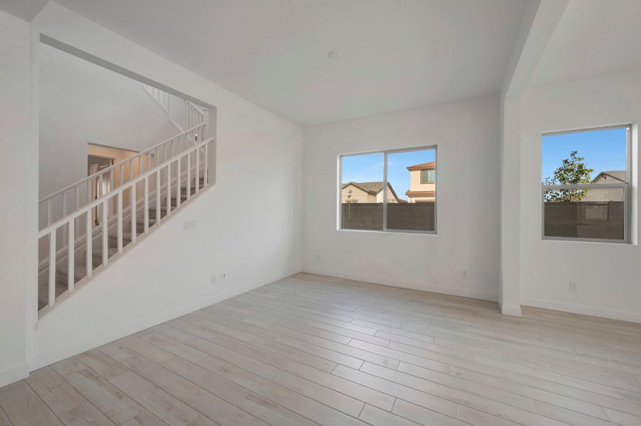 Spacious, unfurnished interior of a new home in Soleo, San Tan Valley (Image 24). Spacious, unfurnished interior of a new home in Soleo, San Tan Valley (Image 24).