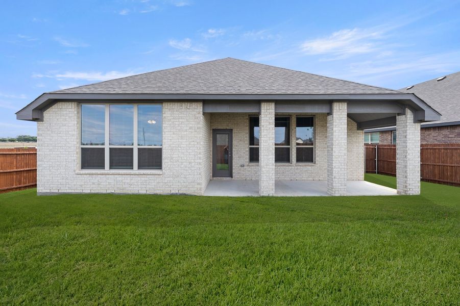 Front exterior of a new home in Arcadia Trails, Balch Springs, TX, highlighting curb appeal (Image 26).