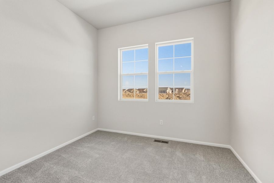 Spacious, unfurnished interior of a new home in Talon Pointe, Thornton (Image 17).