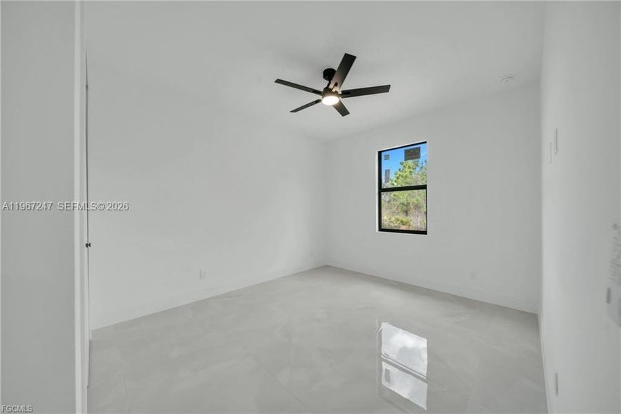 Spacious, unfurnished interior of a new home in , Lehigh Acres (Image 40).