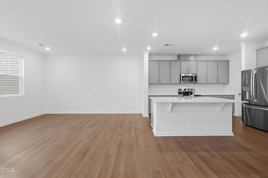 SUN_MyrtleMeadows_Pic_CarsonII-13