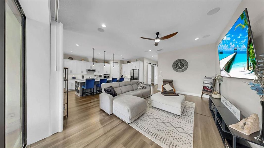 Furnished interior view inside a new home in , Apollo Beach (Image 36).