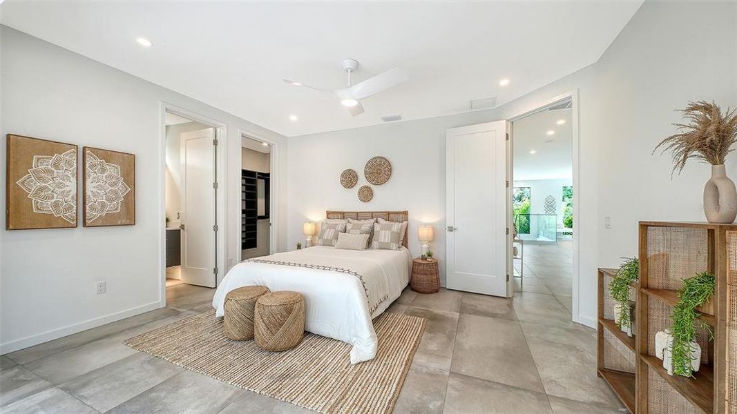 Furnished interior view inside a new home in , Sarasota (Image 63).