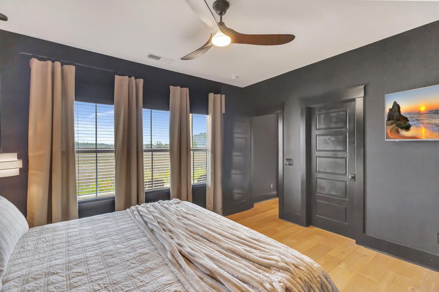 Furnished interior view inside a new home in , Wando (Image 14).
