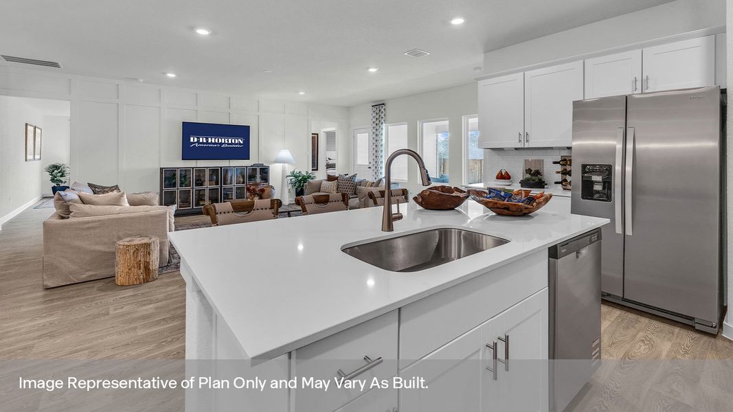 Furnished interior view inside a new home in Sonoma Oaks, Fredericksburg (Image 18).