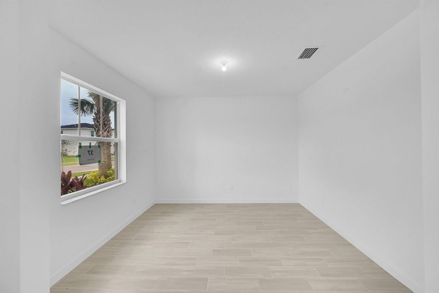 Spacious, unfurnished interior of a new home in Seagrove: The Indies, Fort Pierce (Image 17). Spacious, unfurnished interior of a new home in Seagrove: The Indies, Fort Pierce (Image 17).