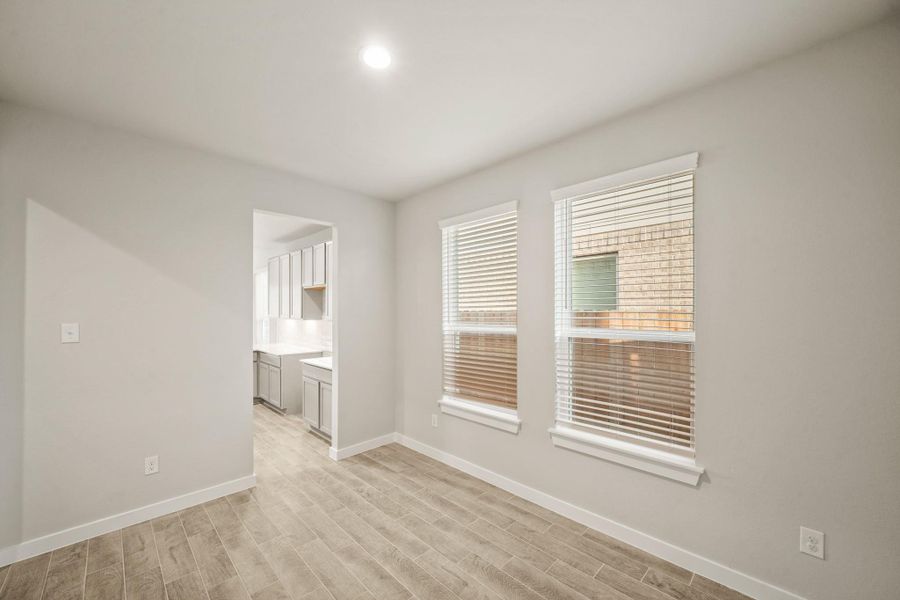 Spacious, unfurnished interior of a new home in Sunterra North, Katy (Image 25). Spacious, unfurnished interior of a new home in Sunterra North, Katy (Image 25).