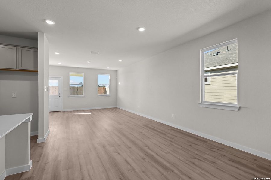 Spacious, unfurnished interior of a new home in Garden Grove, San Antonio (Image 33). Spacious, unfurnished interior of a new home in Garden Grove, San Antonio (Image 33).