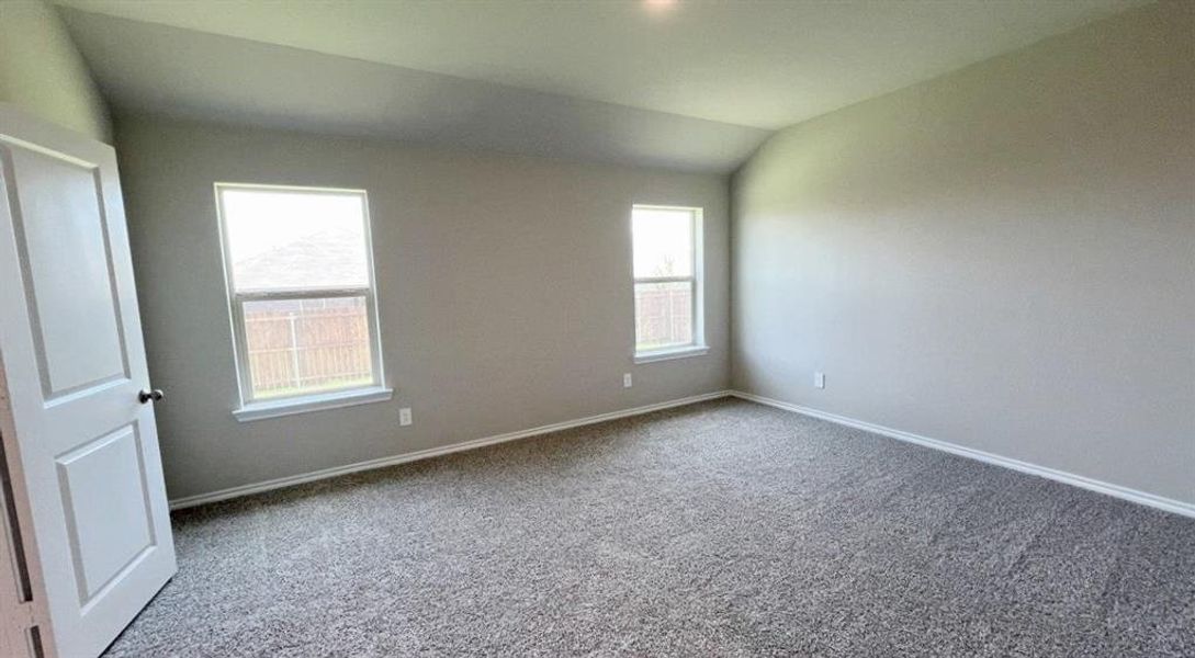 Spacious, unfurnished interior of a new home in Rosewood at Beltmill, Fort Worth (Image 20).