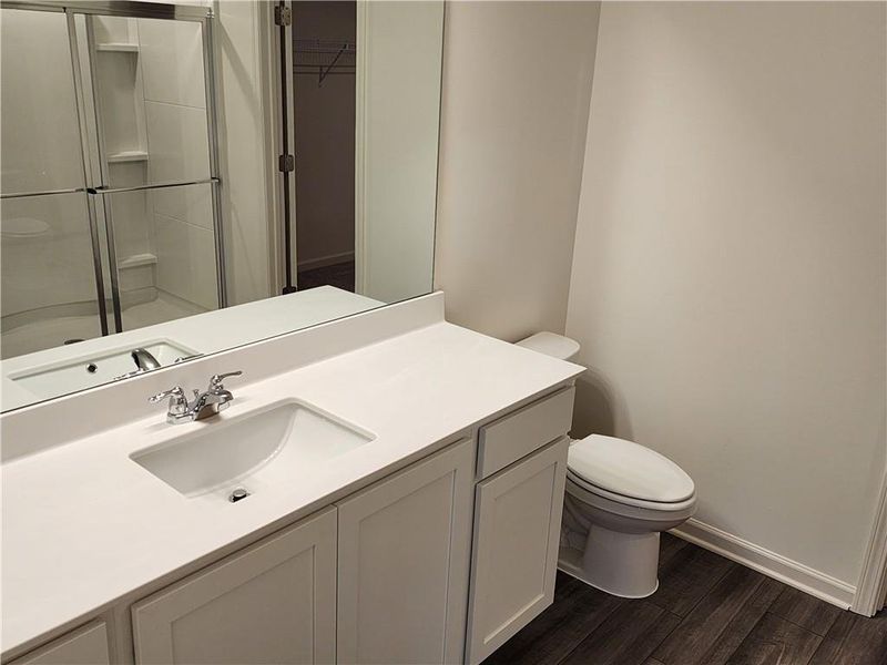 Furnished interior view inside a new home in Casteel, Bethlehem (Image 7).