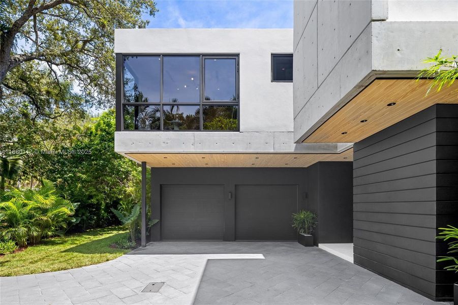 Front exterior of a new home in , Miami, FL, highlighting curb appeal (Image 20).